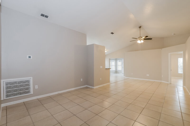 2,155/Mo, 141 Seville Point Ave Orlando, FL 32807 Misc View 3
