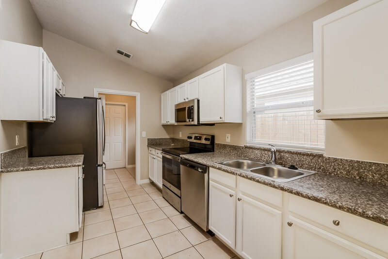 2,155/Mo, 141 Seville Point Ave Orlando, FL 32807 Misc View 5