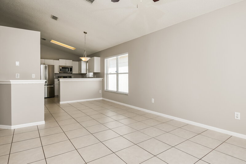 2,430/Mo, 11641 Kenley Cir Orlando, FL 32824 Breakfast Nook View