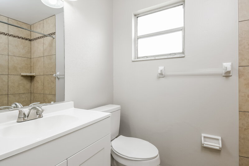 2,145/Mo, 999 Tomes Ct Orlando, FL 32825 Misc View 12