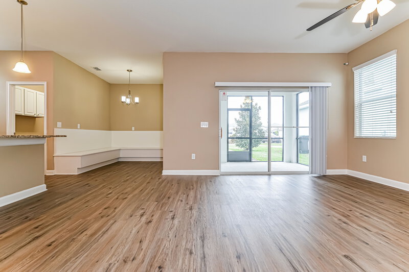 3,720/Mo, 9916 Pecan Hickory Way Orlando, FL 32832 Misc View