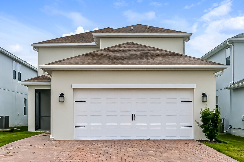 5,110/Mo, 9916 Pecan Hickory Way Orlando, FL 32832 Rear View