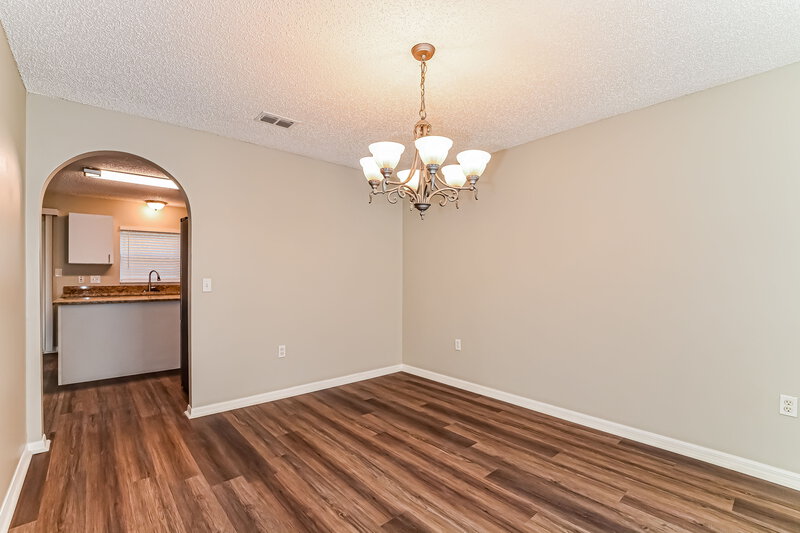 2,295/Mo, 117 Sterling Pine St Sanford, FL 32773 Dining Room View
