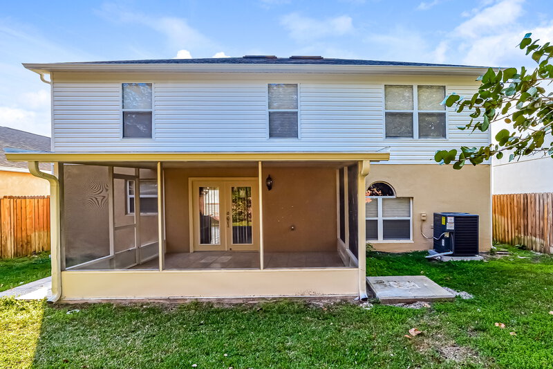 2,295/Mo, 117 Sterling Pine St Sanford, FL 32773 Rear View