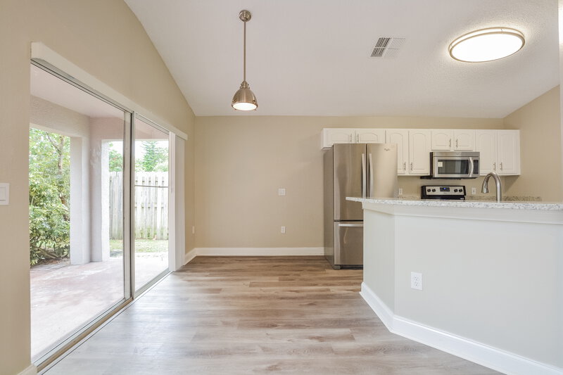 2,740/Mo, 8344 Lake Amhurst Trl Orlando, FL 32829 Dining Room View