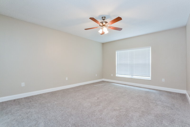 2,740/Mo, 8344 Lake Amhurst Trl Orlando, FL 32829 Main Bedroom View