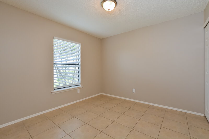 1,960/Mo, 2721 Sweet Springs St Deltona, FL 32738 Bedroom View 2