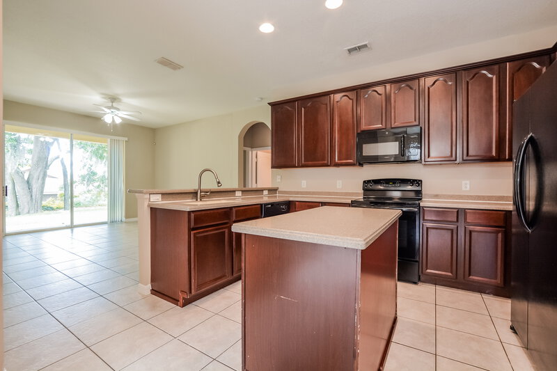3,210/Mo, 1814 Madison Ivy Cir Apopka, FL 32712 Kitchen View