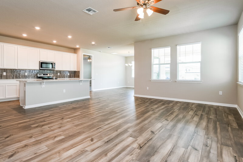 3,790/Mo, 2287 Raven Ridge Rd Minneola, FL 34715 Living Room View 2