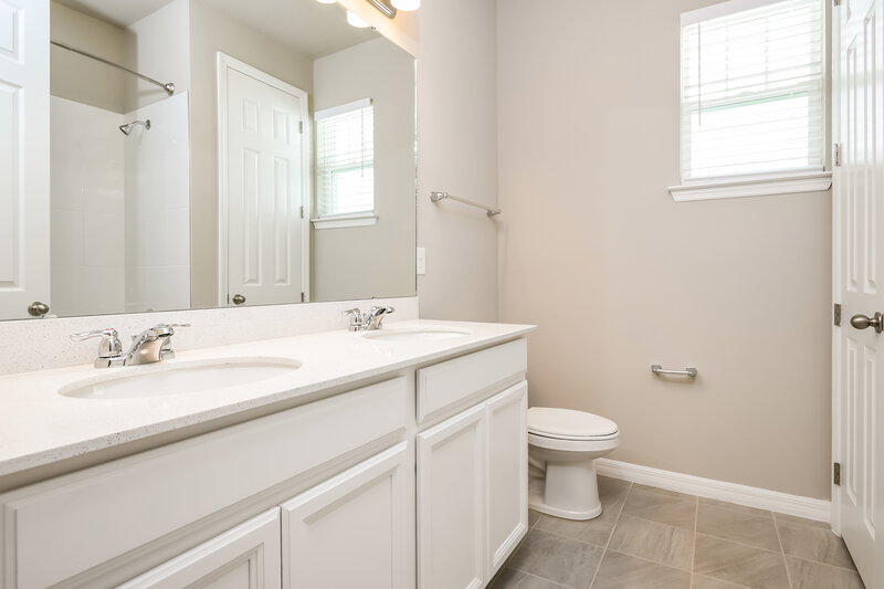 3,790/Mo, 2287 Raven Ridge Rd Minneola, FL 34715 Main Bathroom View