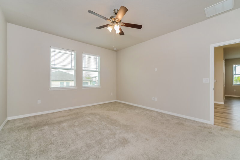 2,375/Mo, 2335 Raven Ridge Rd Minneola, FL 34715 Main Bedroom View