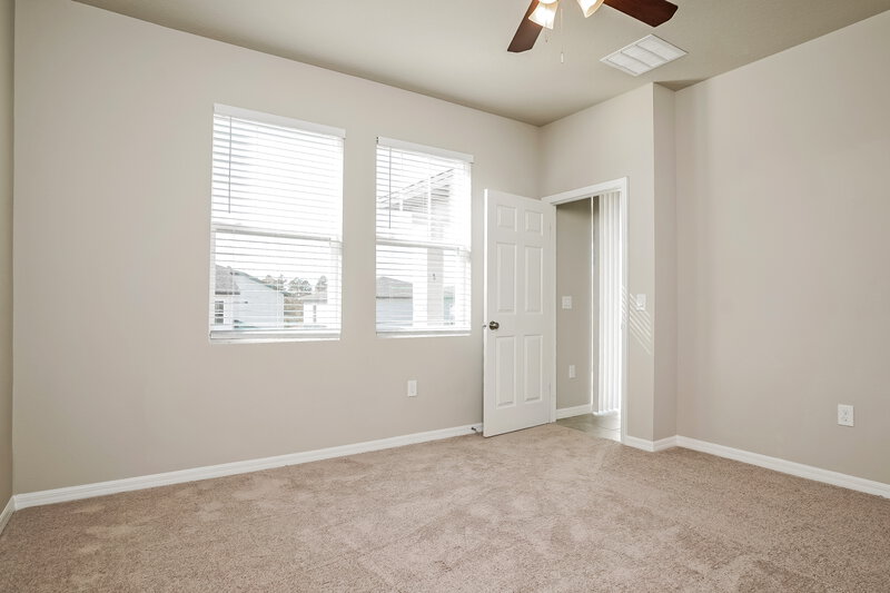 3,500/Mo, 2420 Gold Dust Dr Minneola, FL 34715 Main Bedroom View