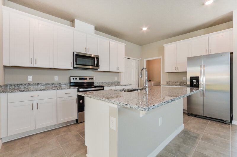 3,500/Mo, 2431 Gold Dust Dr Minneola, FL 34715 Kitchen View