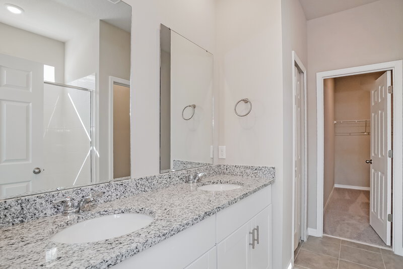 2,675/Mo, 2456 Gold Dust Dr Minneola, FL 34715 Main Bathroom View