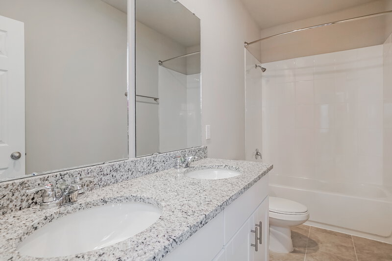 2,675/Mo, 2456 Gold Dust Dr Minneola, FL 34715 Bathroom View