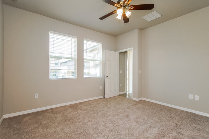 2,625/Mo, 2464 Gold Dust Dr Minneola, FL 34715 Main Bedroom View