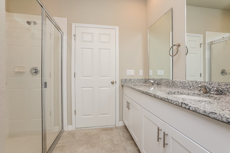 2,705/Mo, 2480 Gold Dust Dr Minneola, FL 34715 Main Bathroom View