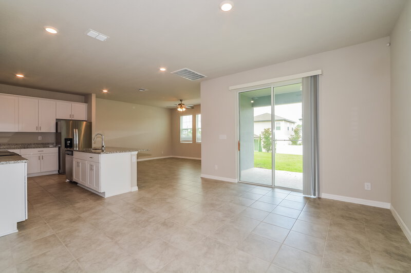 0/Mo, 2484 Gold Dust Dr Minneola, FL 34715 Living Room View