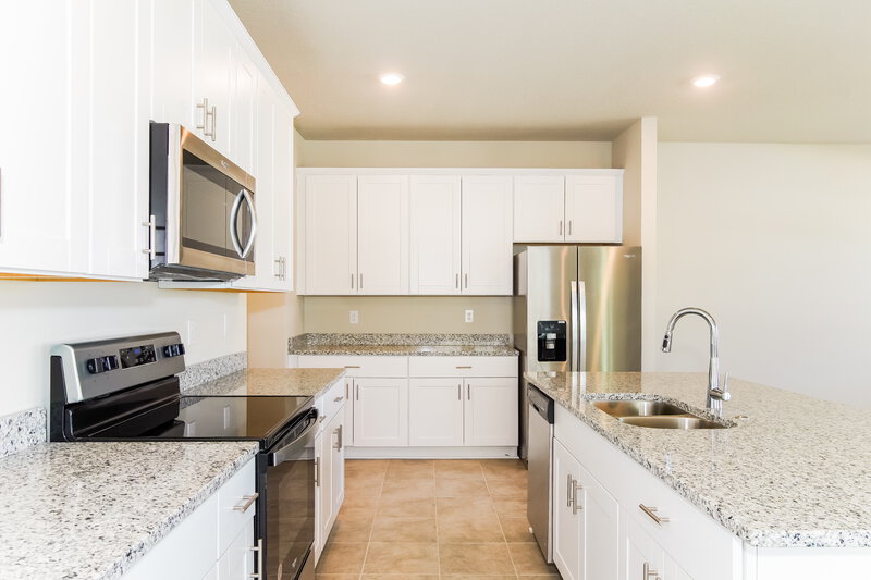 2,975/Mo, 2484 Gold Dust Dr Minneola, FL 34715 Kitchen View 2