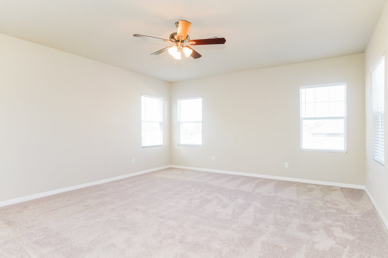 2,975/Mo, 2484 Gold Dust Dr Minneola, FL 34715 Main Bedroom View