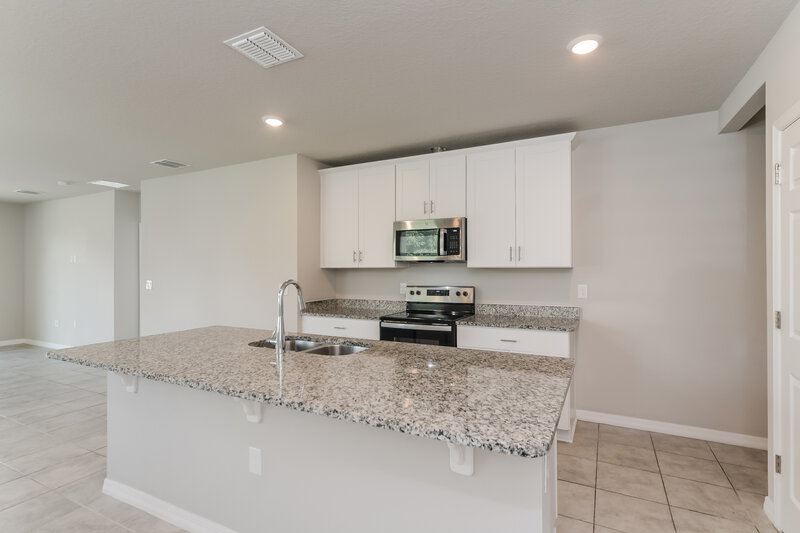 2,265/Mo, 5247 Meredrew Ln Saint Cloud, FL 34771 Kitchen View