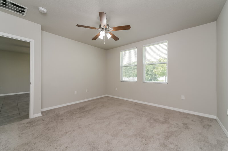 2,265/Mo, 5247 Meredrew Ln Saint Cloud, FL 34771 Main Bedroom View 2