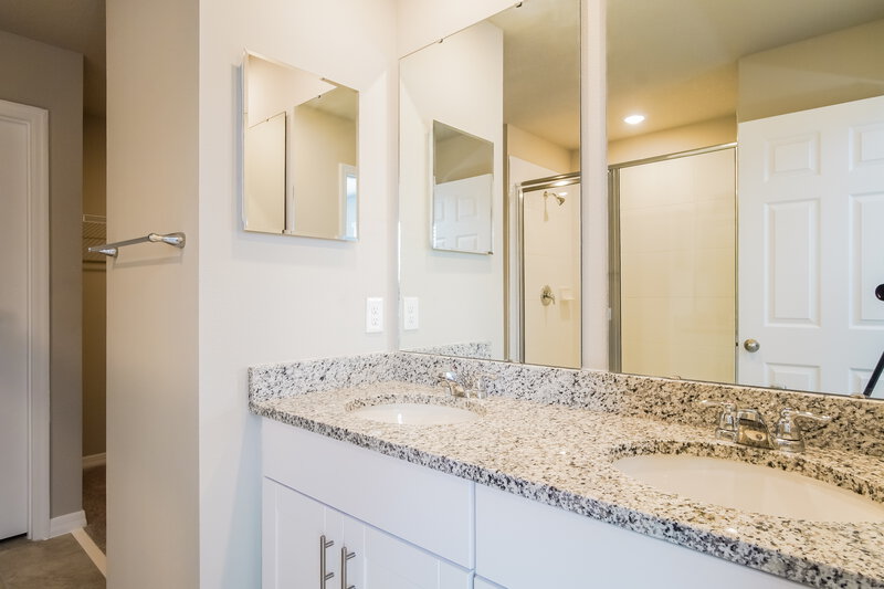 2,185/Mo, 5248 Stephs Field St Saint Cloud, FL 34771 Main Bathroom View