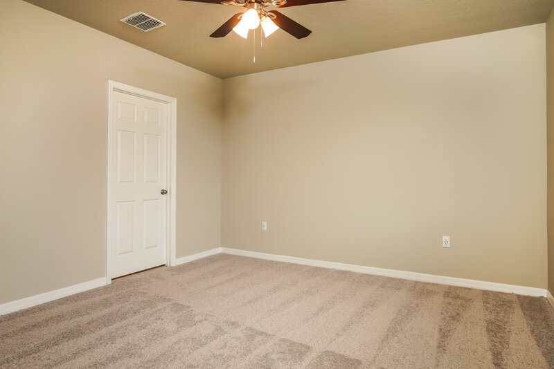 2,280/Mo, 5261 Luke Hammock St Saint Cloud, FL 34771 Main Bedroom View