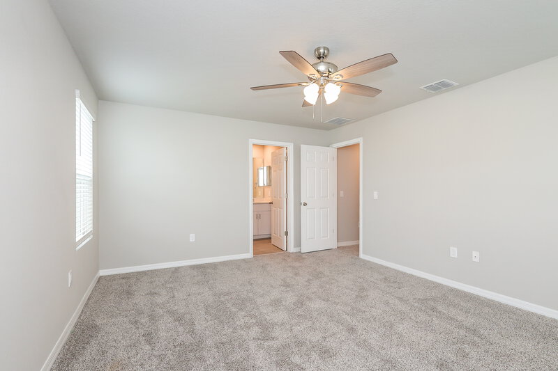 2,195/Mo, 803 Legacy Drive Davenport, FL 33896 Main Bedroom View 2