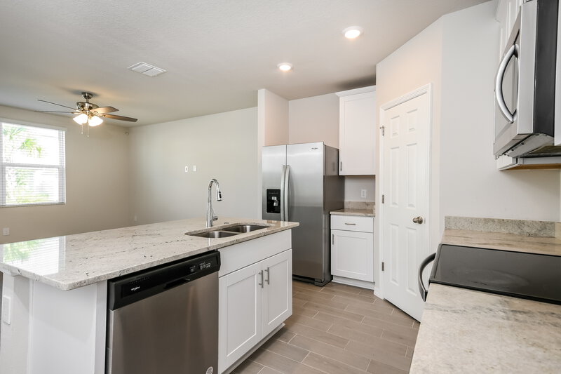 1,865/Mo, 809 Legacy Drive Davenport, FL 33896 Misc View 5