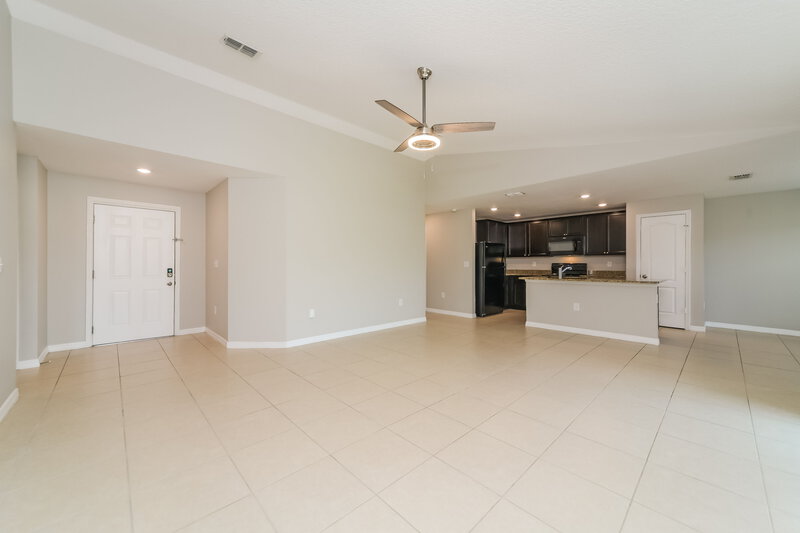 1,740/Mo, 246 Hyacinth Ct Kissimmee, FL 34759 Living Room View