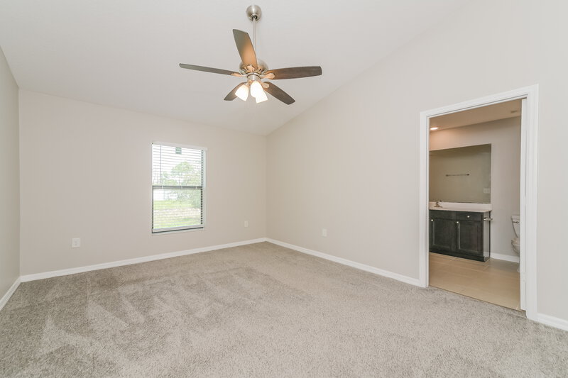 1,740/Mo, 246 Hyacinth Ct Kissimmee, FL 34759 Main Bedroom View