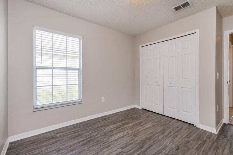 2,535/Mo, 7928 Magnolia Bend Ct Kissimmee, FL 34747 Bedroom View 2