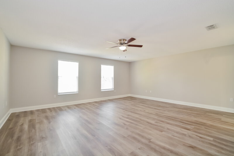 2,745/Mo, 250 Lynn St Oviedo, FL 32765 Main Bedroom View