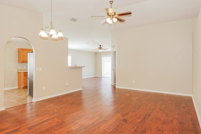 3,090/Mo, 3434 Arabesque Dr DeLand, FL 32724 Living Room View 3