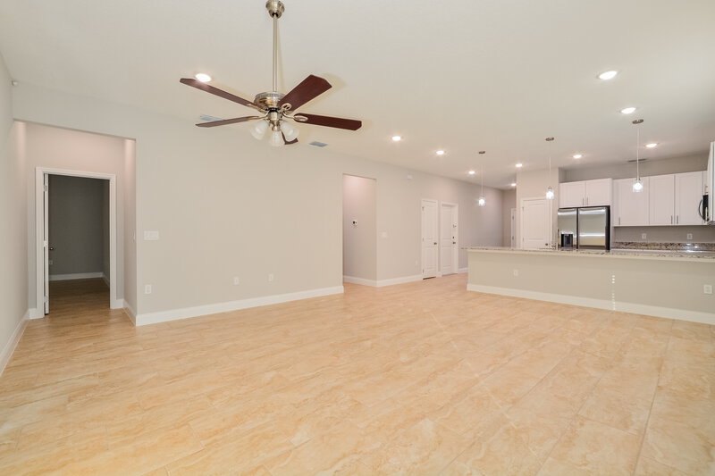 1,725/Mo, 355 Clermont Dr Kissimmee, FL 34759 Living Room View