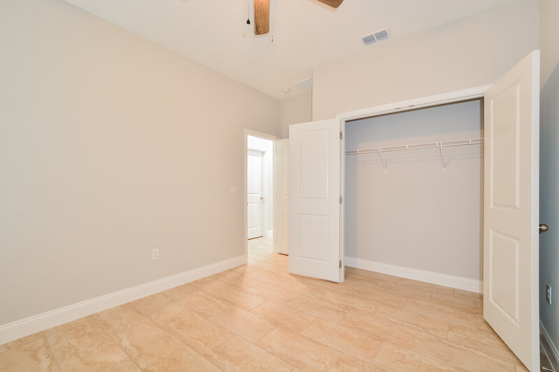 1,725/Mo, 355 Clermont Dr Kissimmee, FL 34759 Bedroom View 5