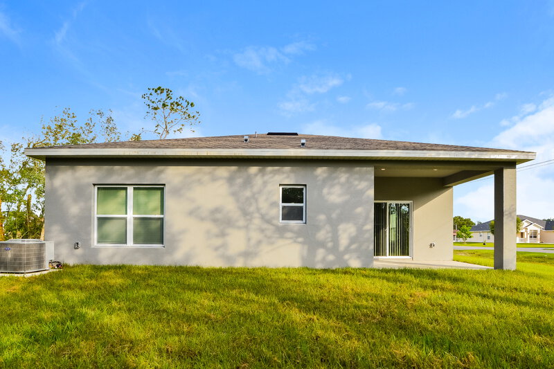 1,725/Mo, 355 Clermont Dr Kissimmee, FL 34759 Rear View