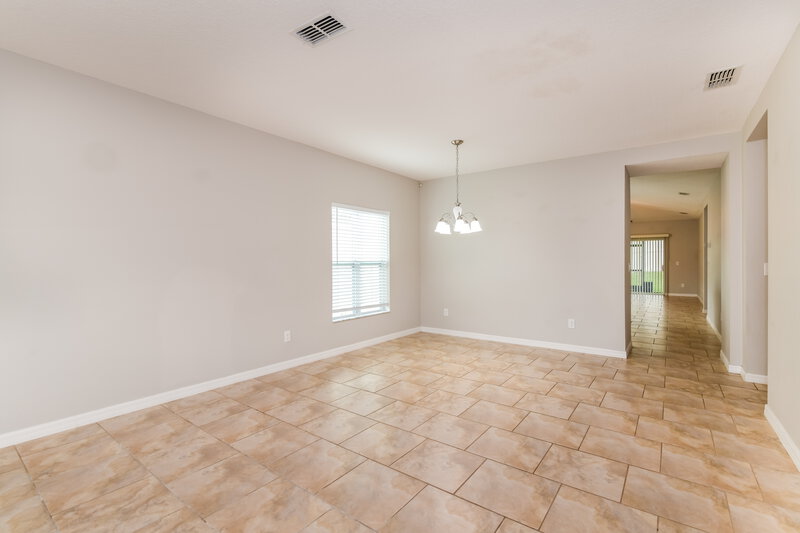 2,265/Mo, 346 Vitoria Rd Davenport, FL 33837 Living Room View
