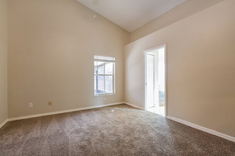 2,045/Mo, 1130 Ozark Ct Apopka, FL 32712 Main Bedroom View