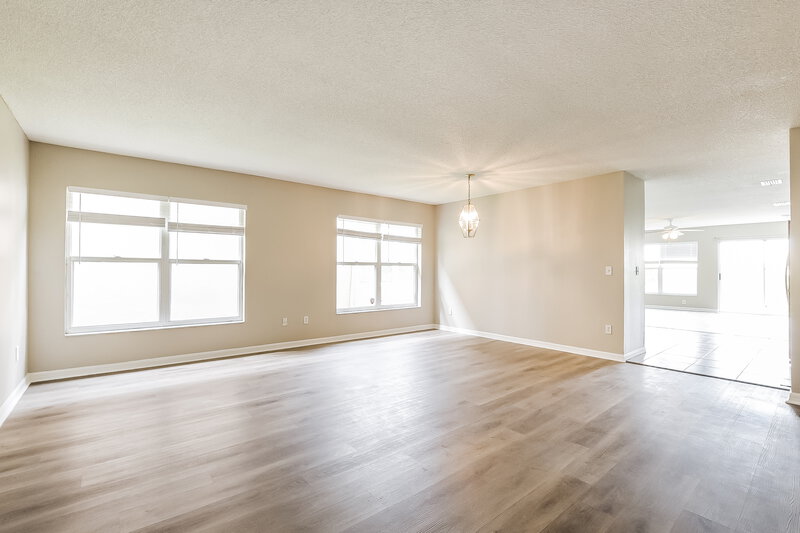 2,340/Mo, 12916 Los Alamitos Ct Orlando, FL 32837 Living Room View