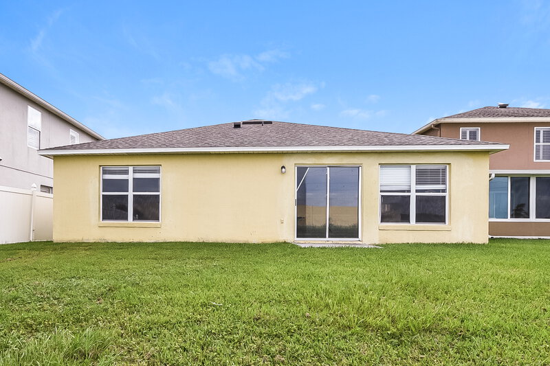 2,340/Mo, 12916 Los Alamitos Ct Orlando, FL 32837 Rear View