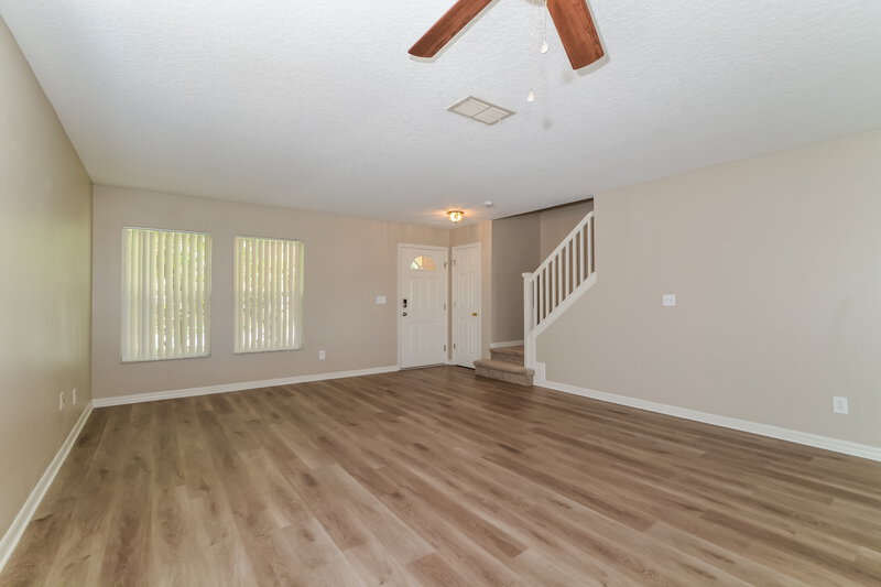 2,890/Mo, 4729 Barbados Loop Clermont, FL 34711 Living Room View