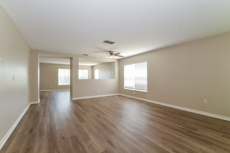 2,890/Mo, 4729 Barbados Loop Clermont, FL 34711 Family Room View