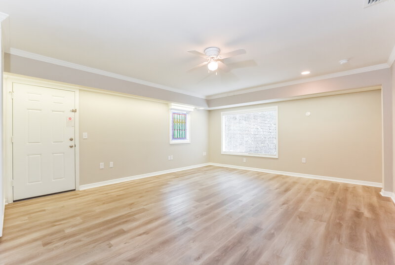 2,200/Mo, 51 Dogwood Ln Eustis, FL 32726 Family Room View