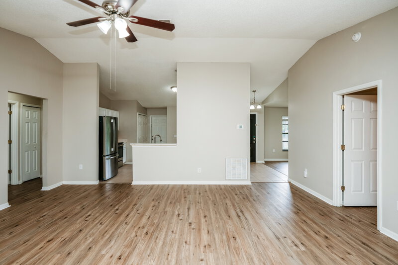 2,200/Mo, 4812 Pierce Arrow Dr Apopka, FL 32712 Misc View 2