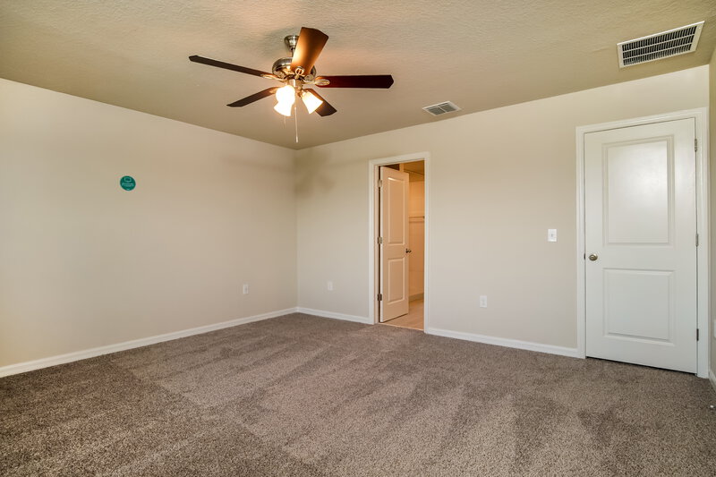 2,235/Mo, 1126 Oak Valley Drive Auburndale, FL 33823 Main Bedroom View