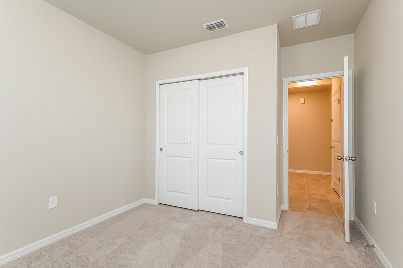 1,915/Mo, 1130 Oak Valley Drive Auburndale, FL 33823 Bedroom View 3