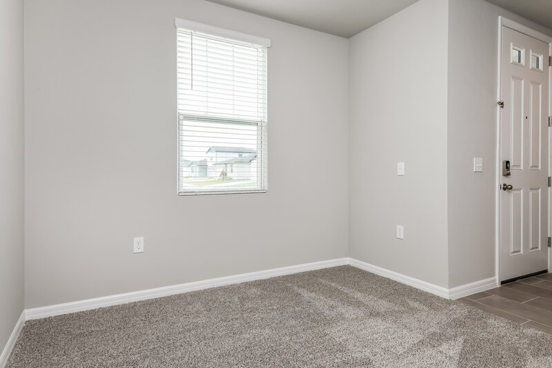 2,270/Mo, 1138 Oak Valley Drive Auburndale, FL 33823 Bedroom View 4