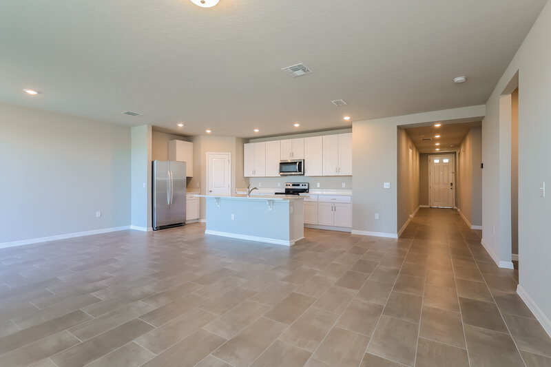 2,900/Mo, 1142 Oak Valley Drive Auburndale, FL 33823 Living Room View